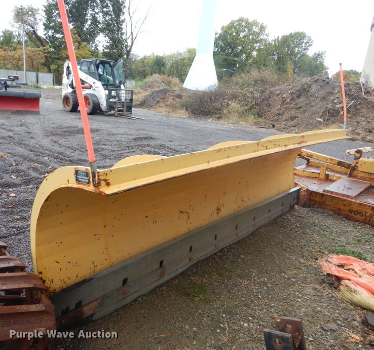 image for item JF9924 Flink 10PA38B  snow plow