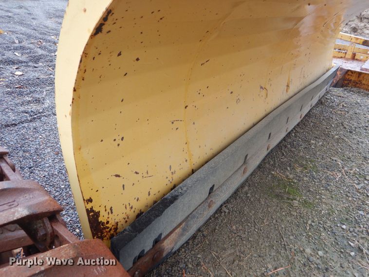 image for item JF9924 Flink 10PA38B  snow plow