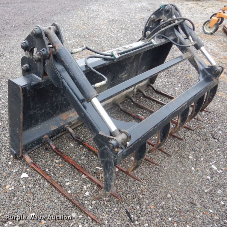 image for item JF9928 S&H  skid steer grapple bucket