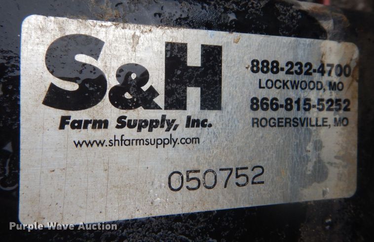 image for item JF9928 S&H  skid steer grapple bucket