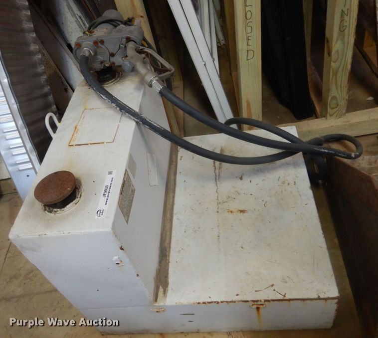 image for item JF9930 Auxiliary fuel tank