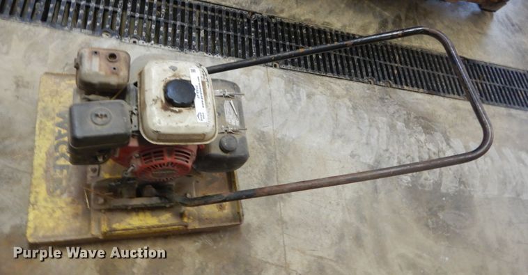 image for item JF9932 Wacker  plate compactor