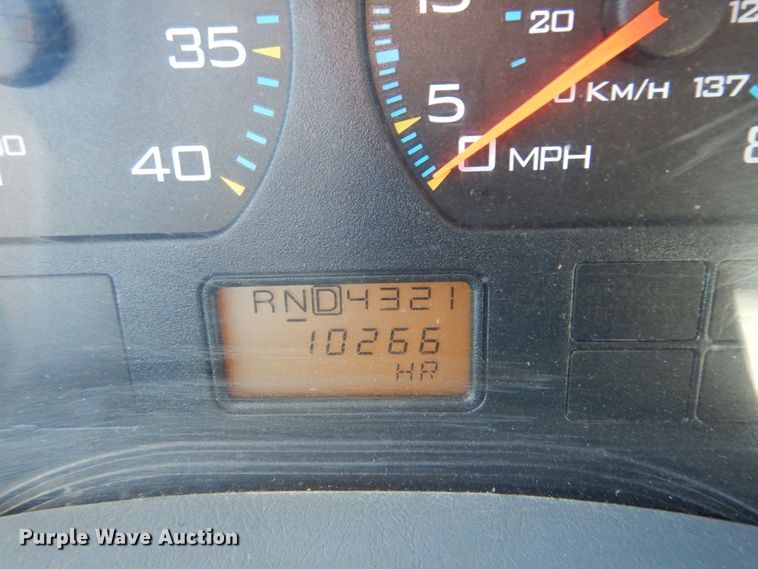 image for item JI9365 2006 International 7400  flatbed truck