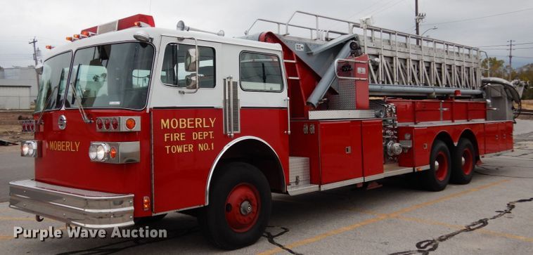 image for item JI9379 1984 Sutphen  ladder fire truck
