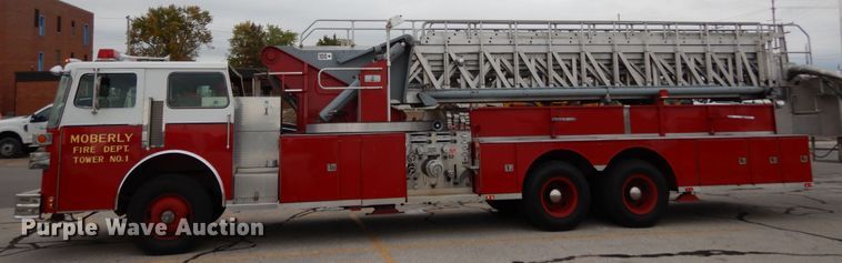 image for item JI9379 1984 Sutphen  ladder fire truck
