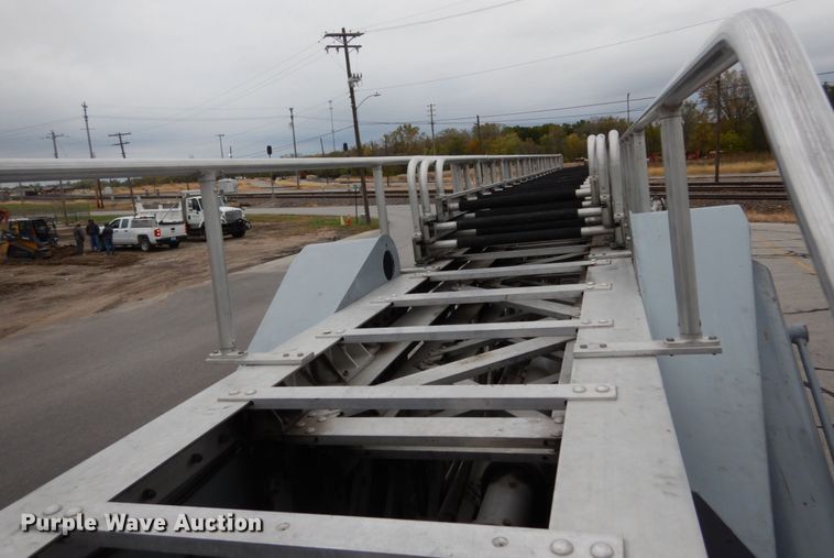 image for item JI9379 1984 Sutphen  ladder fire truck