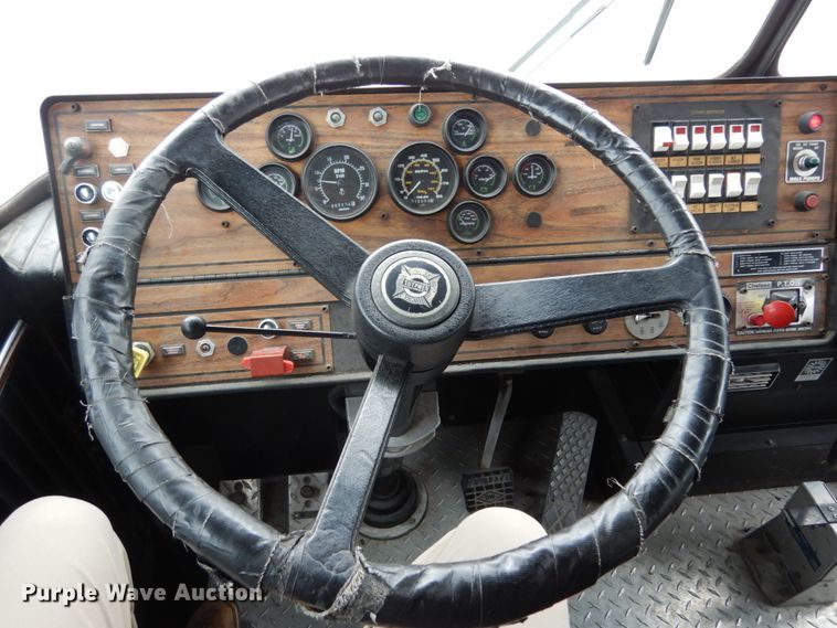 image for item JI9379 1984 Sutphen  ladder fire truck