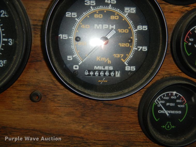 image for item JI9379 1984 Sutphen  ladder fire truck