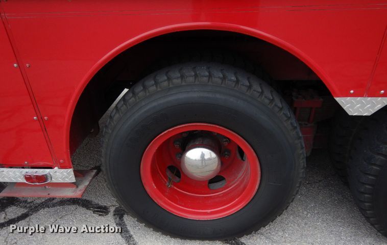 image for item JI9379 1984 Sutphen  ladder fire truck