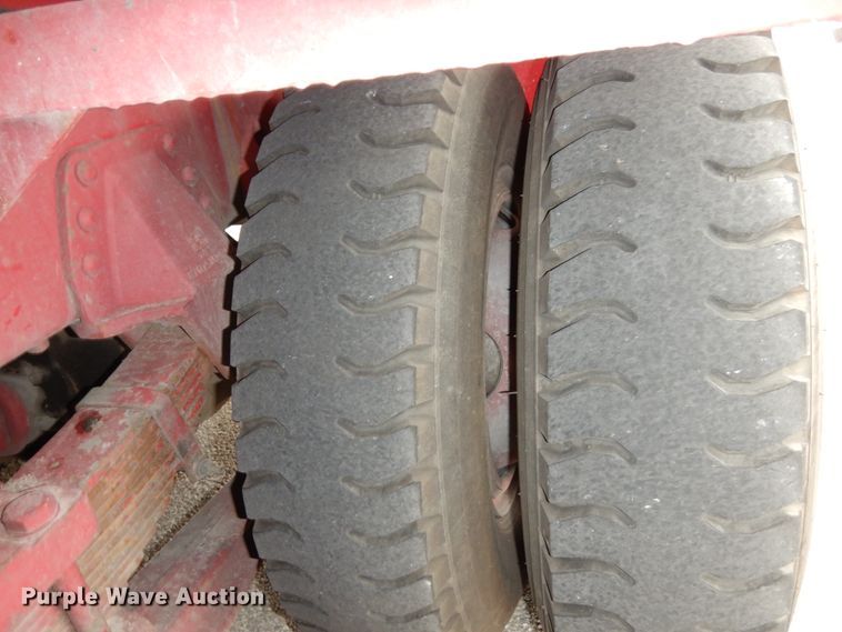 image for item JI9379 1984 Sutphen  ladder fire truck