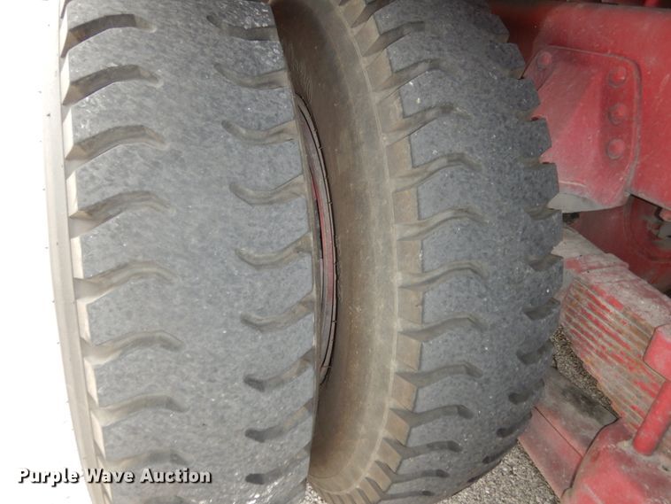 image for item JI9379 1984 Sutphen  ladder fire truck