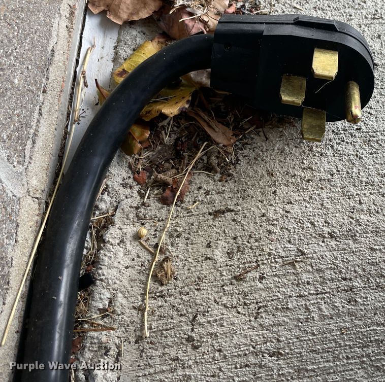 image for item JQ9403 Viking  electric range