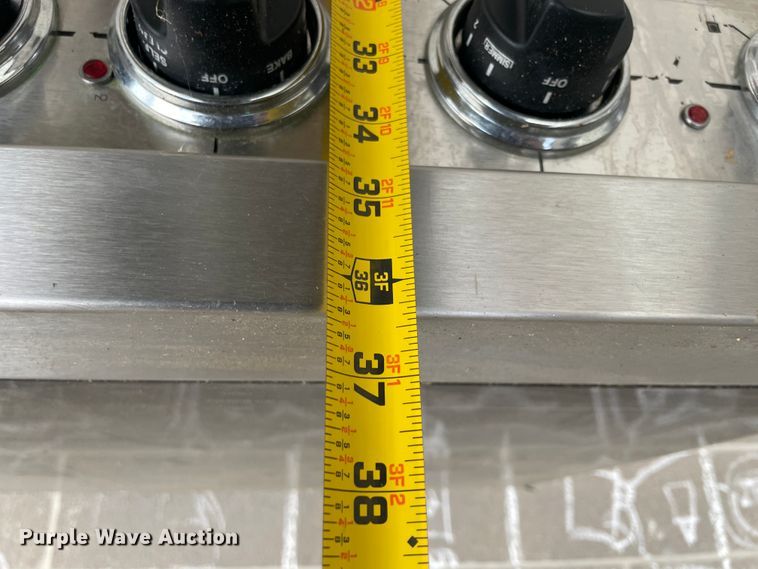 image for item JQ9403 Viking  electric range