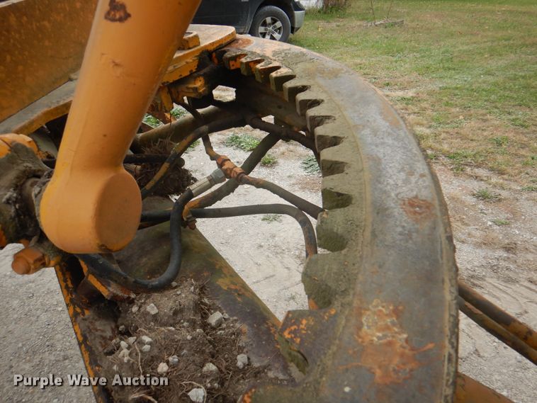 image for item JS9209 1970 Galion 104B  rigid frame motor grader