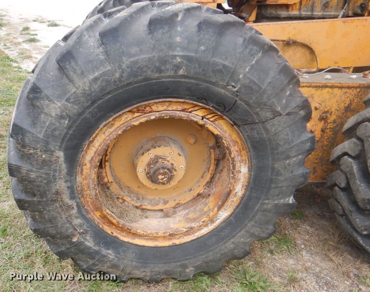 image for item JS9209 1970 Galion 104B  rigid frame motor grader