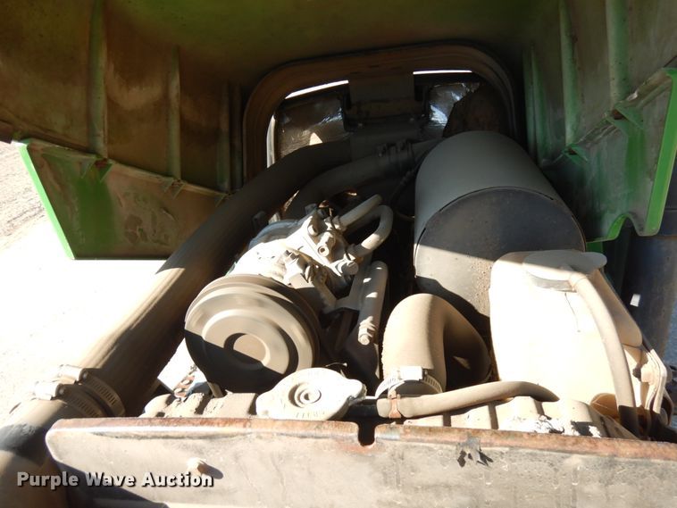 image for item JS9507 1999 John Deere 5310  tractor