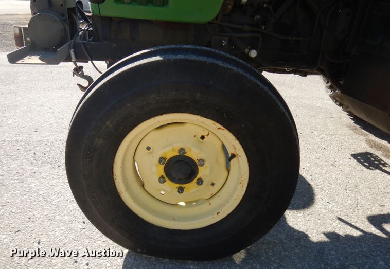 image for item JS9507 1999 John Deere 5310  tractor