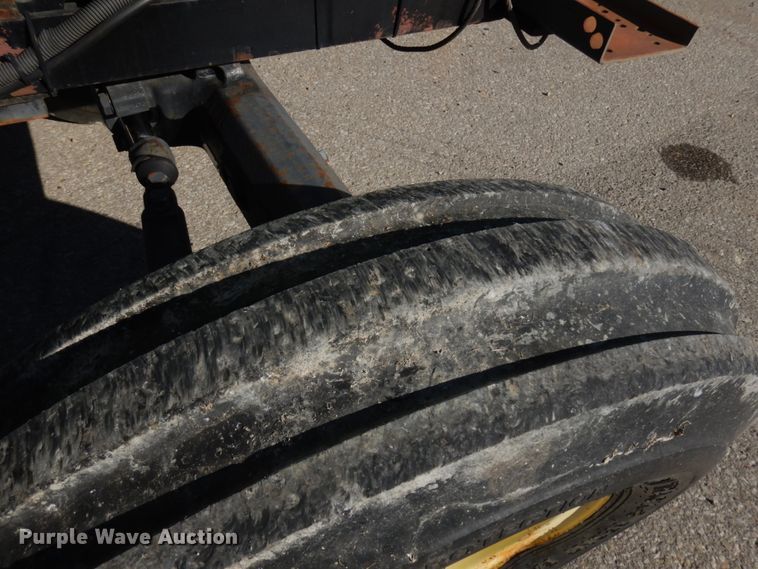 image for item JS9507 1999 John Deere 5310  tractor