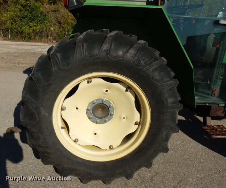 image for item JS9507 1999 John Deere 5310  tractor