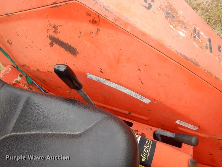 image for item JT9469 Kubota L2850  MFWD tractor