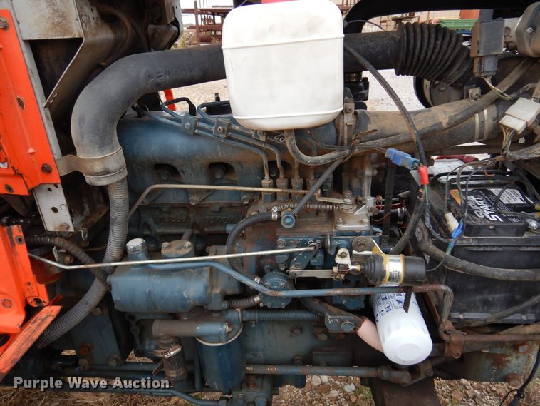 image for item JT9469 Kubota L2850  MFWD tractor