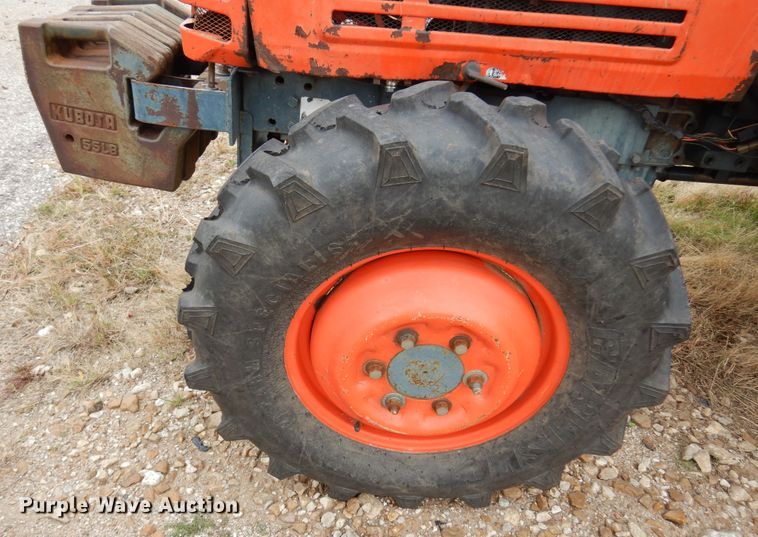 image for item JT9469 Kubota L2850  MFWD tractor
