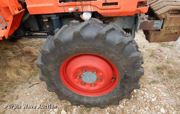 image for item JT9469 Kubota L2850  MFWD tractor