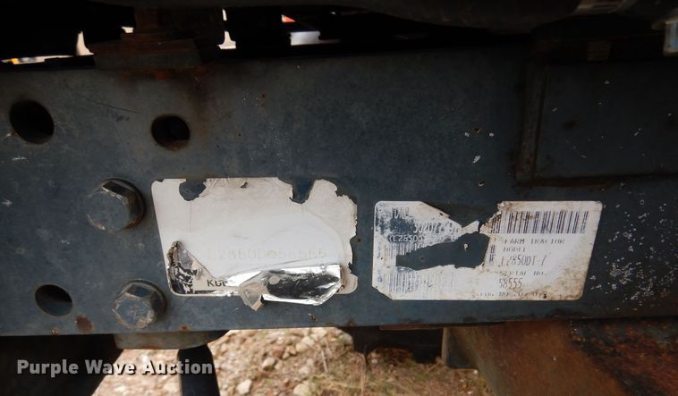 image for item JT9469 Kubota L2850  MFWD tractor