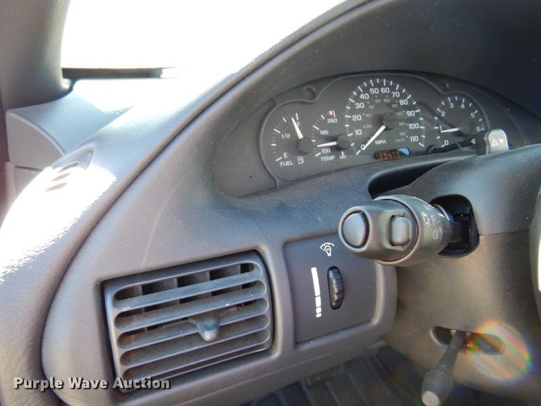 image for item JT9479 2004 Chevrolet Cavalier