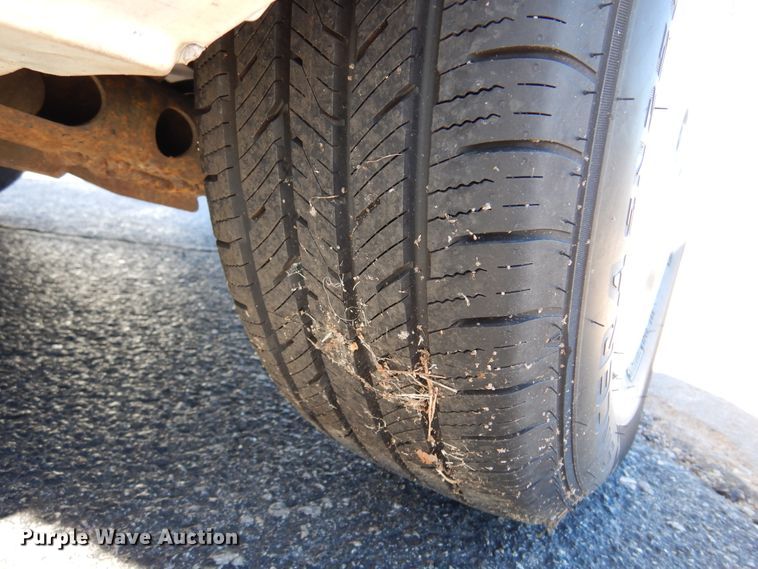 image for item JT9479 2004 Chevrolet Cavalier