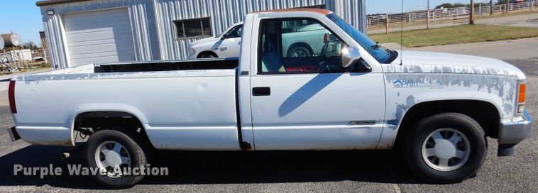 image for item JT9481 1993 Chevrolet Silverado 1500  pickup truck