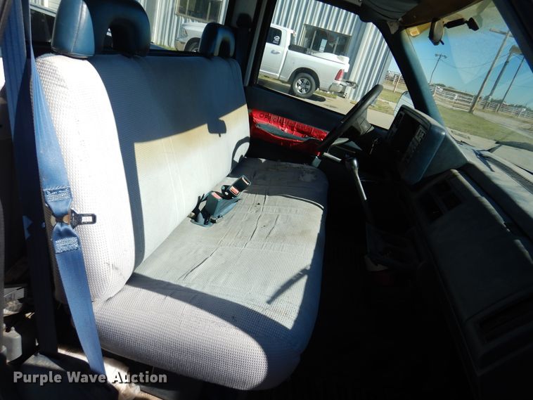 image for item JT9481 1993 Chevrolet Silverado 1500  pickup truck