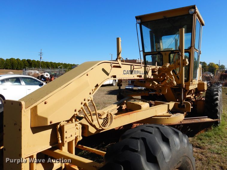 image for item JT9490 1981 Caterpillar 120G  motor grader