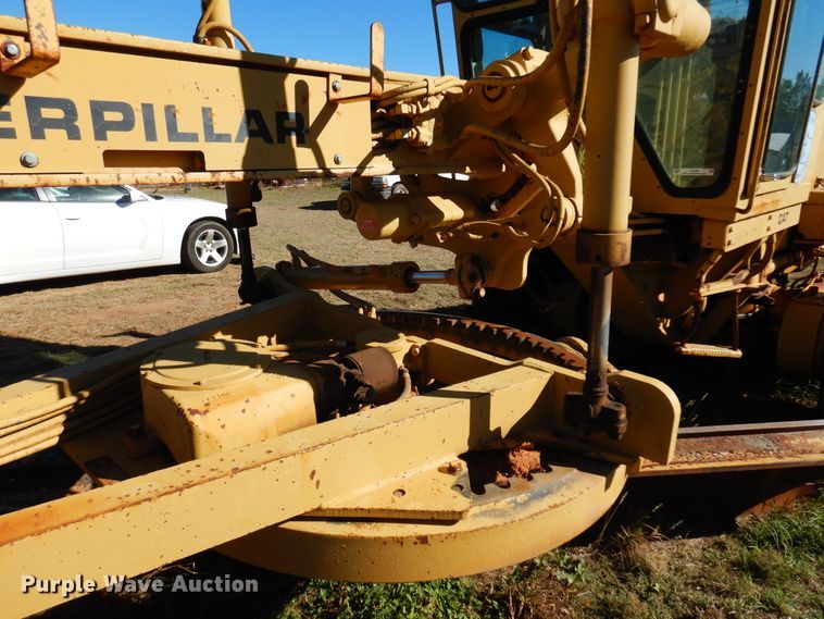 image for item JT9490 1981 Caterpillar 120G  motor grader