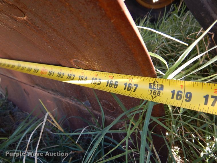 image for item JT9490 1981 Caterpillar 120G  motor grader