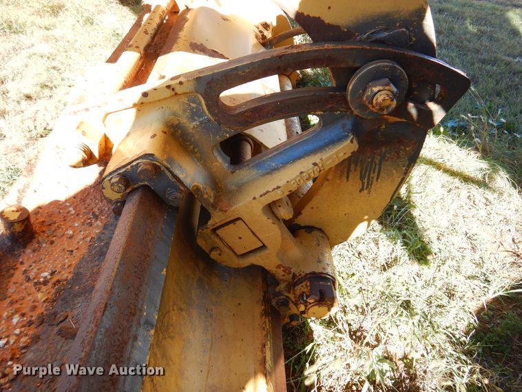 image for item JT9490 1981 Caterpillar 120G  motor grader