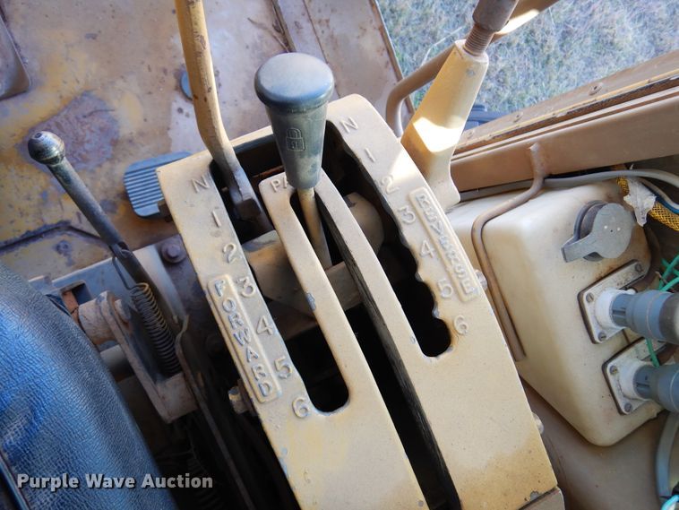 image for item JT9490 1981 Caterpillar 120G  motor grader