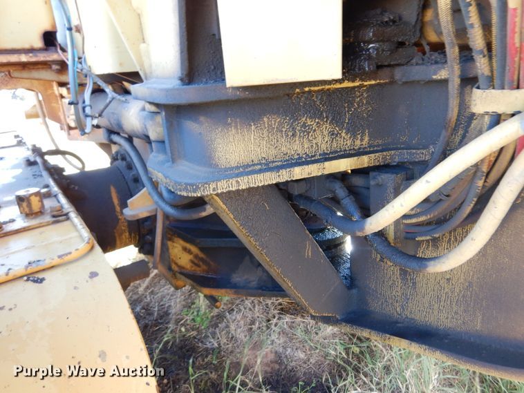 image for item JT9490 1981 Caterpillar 120G  motor grader