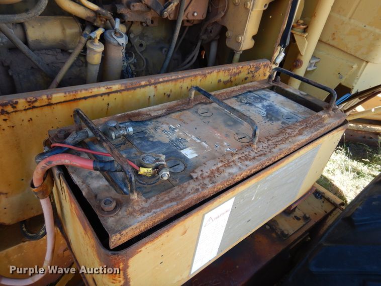 image for item JT9490 1981 Caterpillar 120G  motor grader