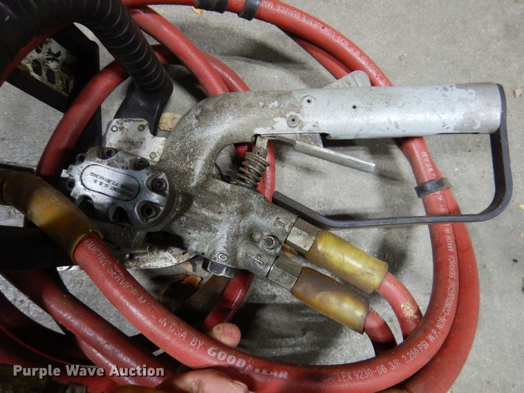 image for item KA9541 (2) hydraulic chainsaws