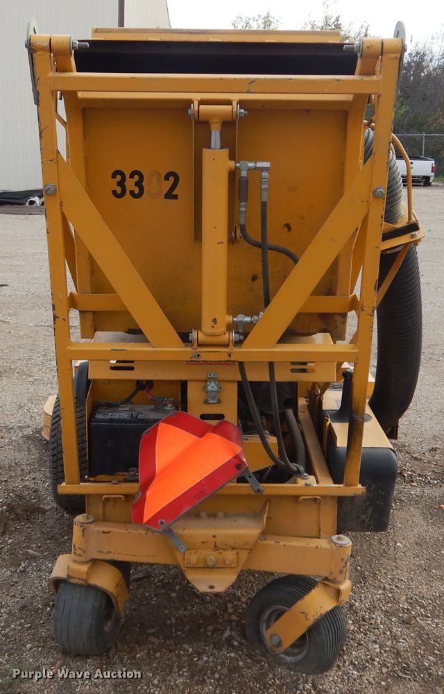 image for item KA9542 Hustler 3200  lawn mower