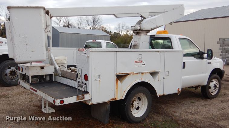 image for item KA9547 1999 Ford F450 Super Duty  bucket truck