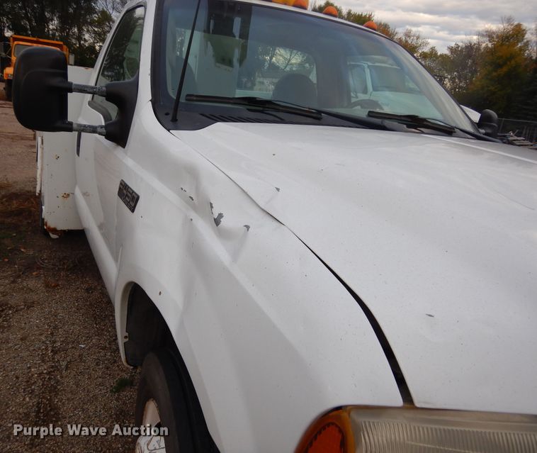 image for item KA9547 1999 Ford F450 Super Duty  bucket truck