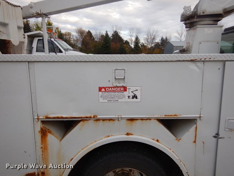 image for item KA9547 1999 Ford F450 Super Duty  bucket truck