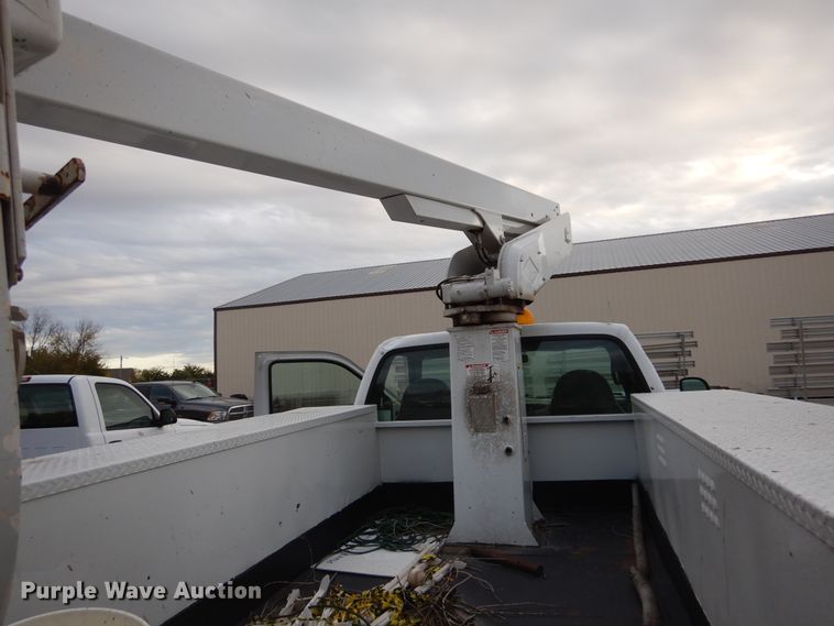 image for item KA9547 1999 Ford F450 Super Duty  bucket truck