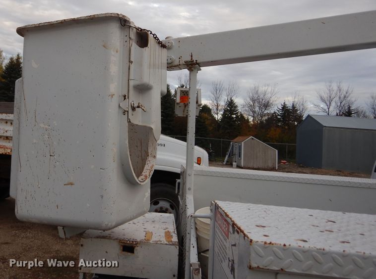 image for item KA9547 1999 Ford F450 Super Duty  bucket truck