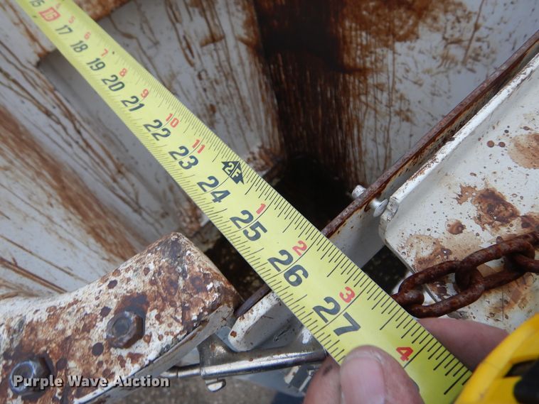 image for item KA9547 1999 Ford F450 Super Duty  bucket truck