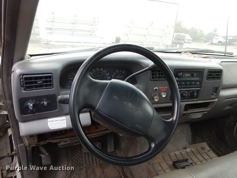 image for item KA9547 1999 Ford F450 Super Duty  bucket truck