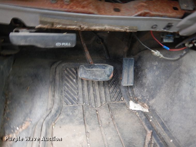 image for item KA9547 1999 Ford F450 Super Duty  bucket truck