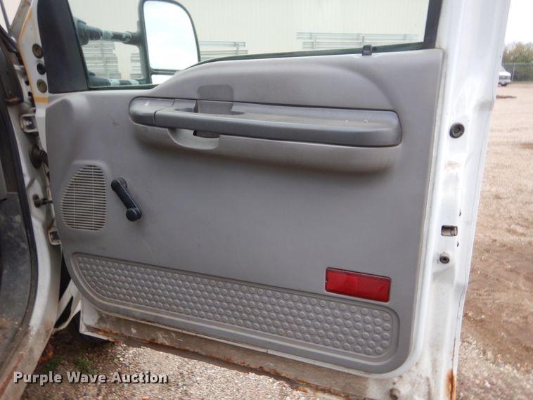 image for item KA9547 1999 Ford F450 Super Duty  bucket truck